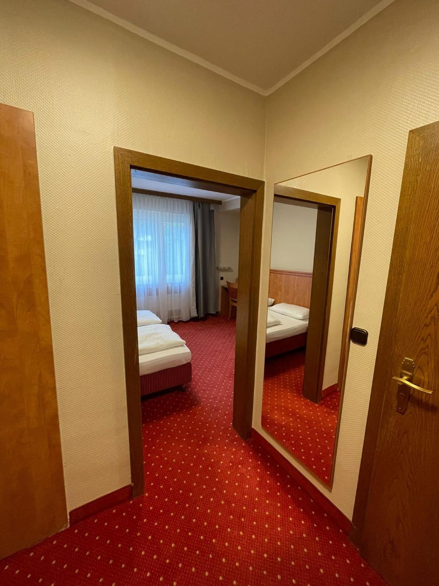 Sun Hotel Essen Exterior photo